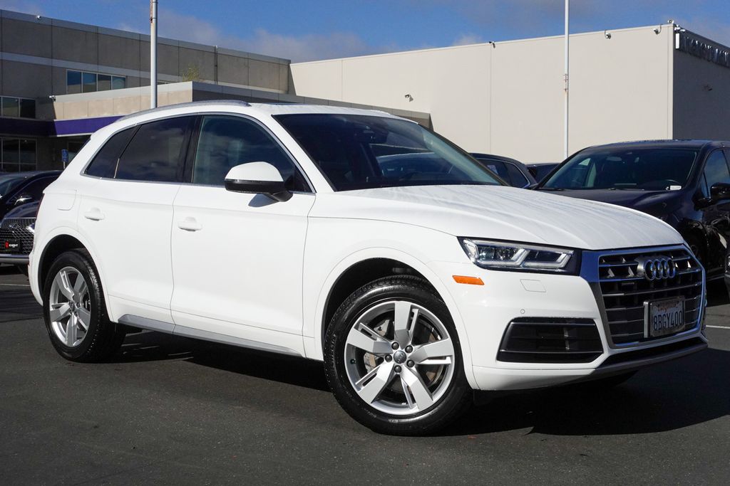 2018 Audi Q5 2.0T Premium photo 3