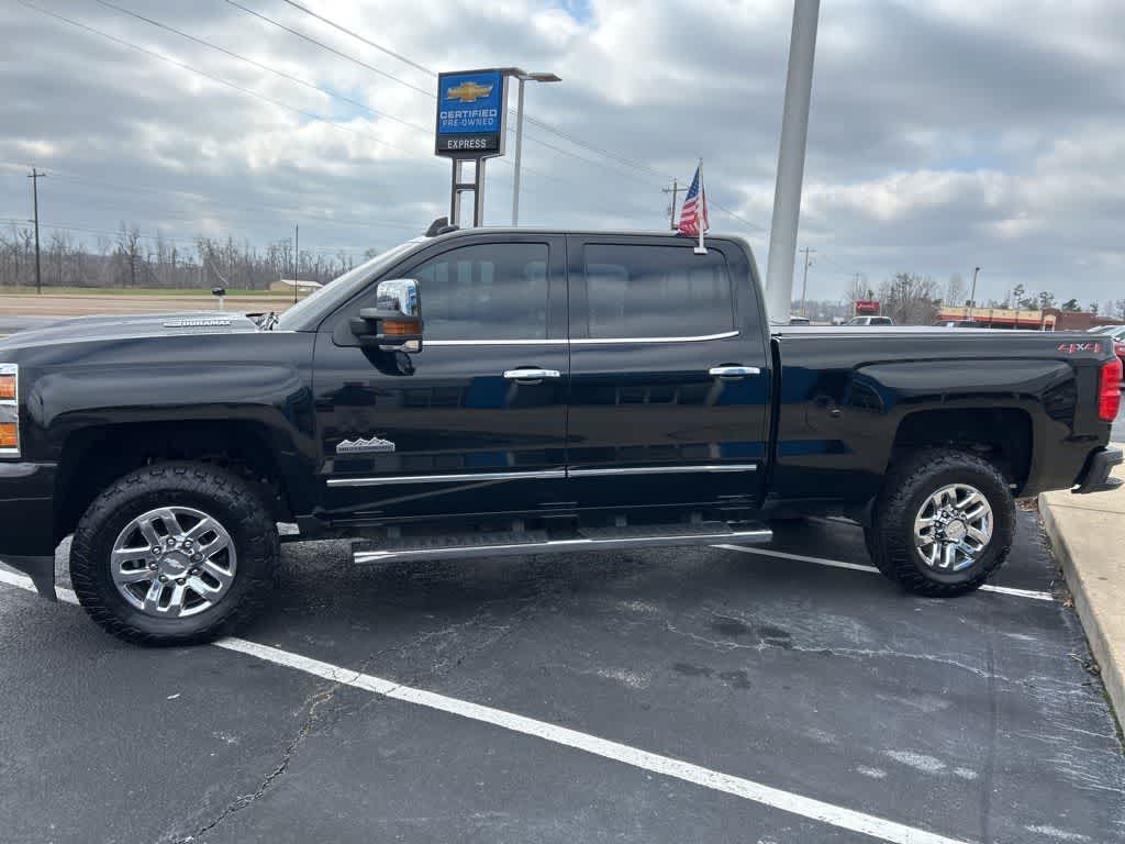 2019 Chevrolet Silverado 3500HD High Country photo 7