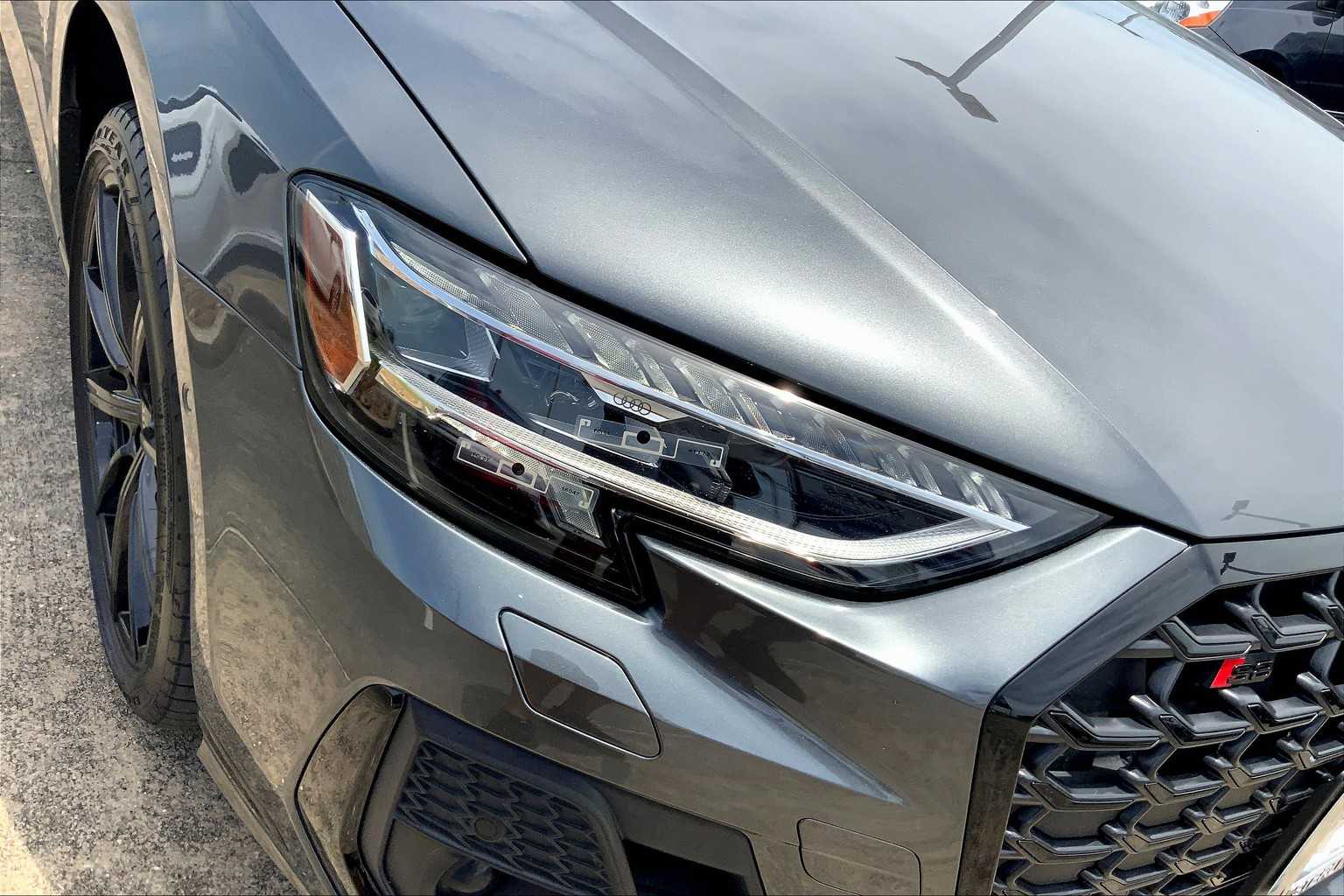 2022 Audi S8 4.0T Quattro photo 24