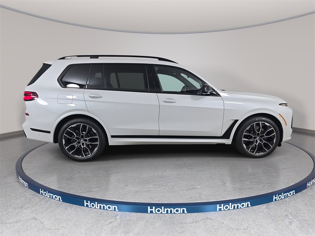 2026 Bmw X7 M60i photo 4