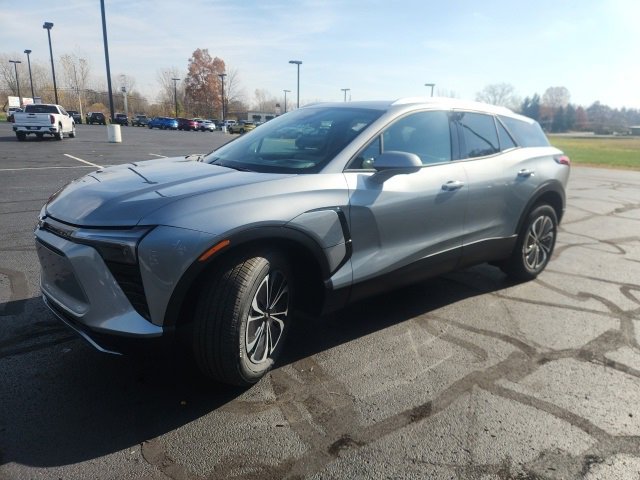 2025 Chevrolet Blazer EV photo 8