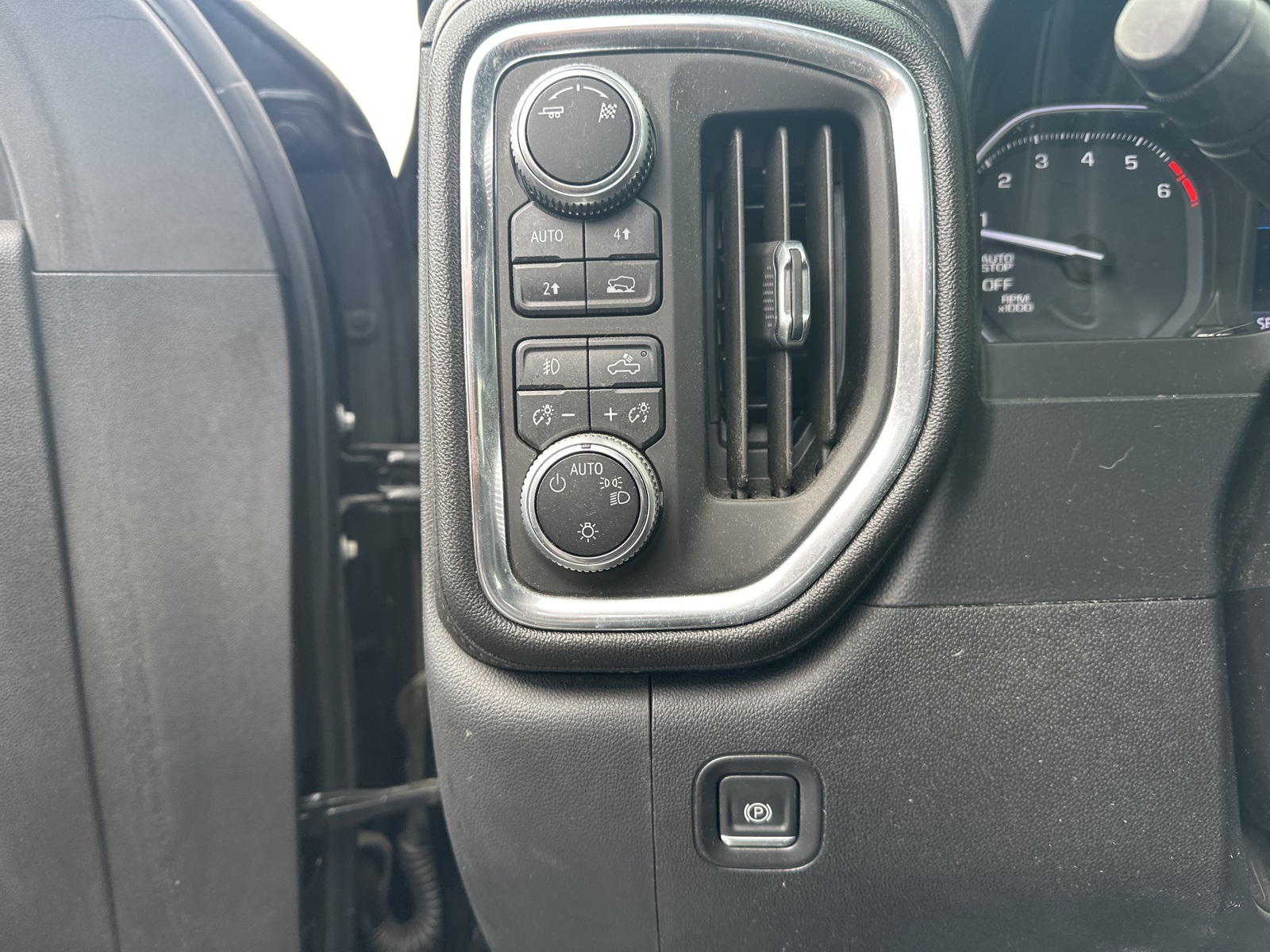 2019 Gmc Sierra 1500 Elevation photo 18