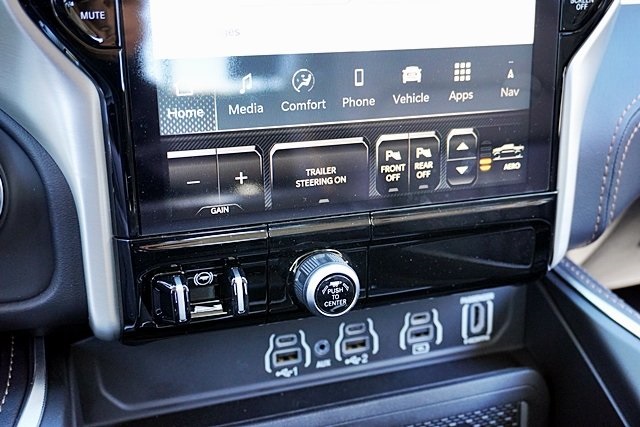 New 2026 Ivory White Tri-Coat Pearl-Coat Exterior Paint RAM Tungsten image 40