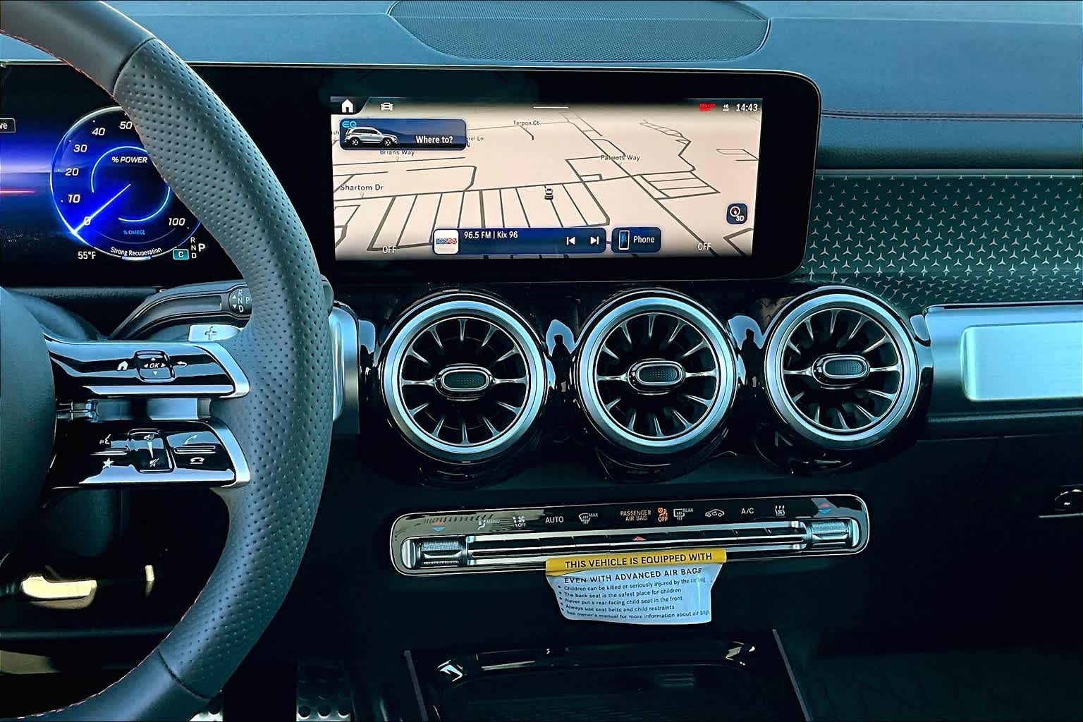 2024 Mercedes Benz EQB 350 4MATIC photo 5