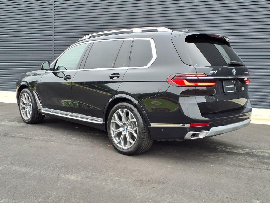 2023 Bmw X7 xDrive40i photo 2