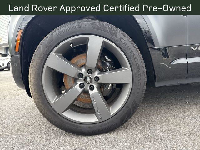 2024 Land Rover Defender 110 Carpathian Edition photo 9