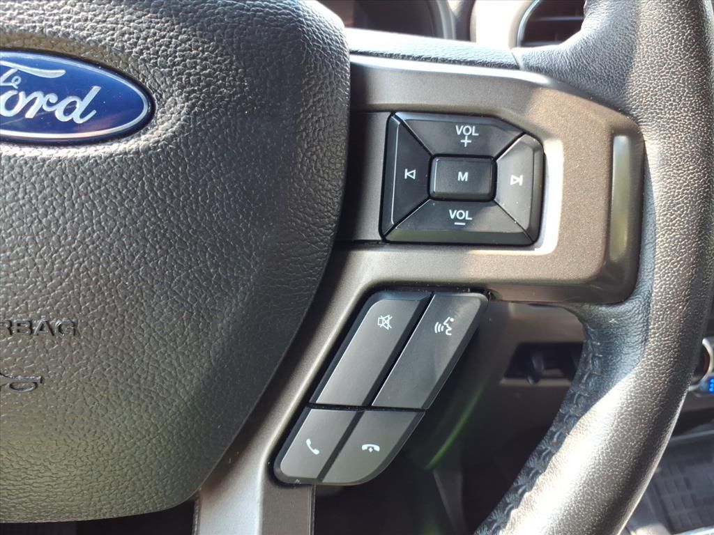 2020 Ford Expedition MAX XLT photo 17