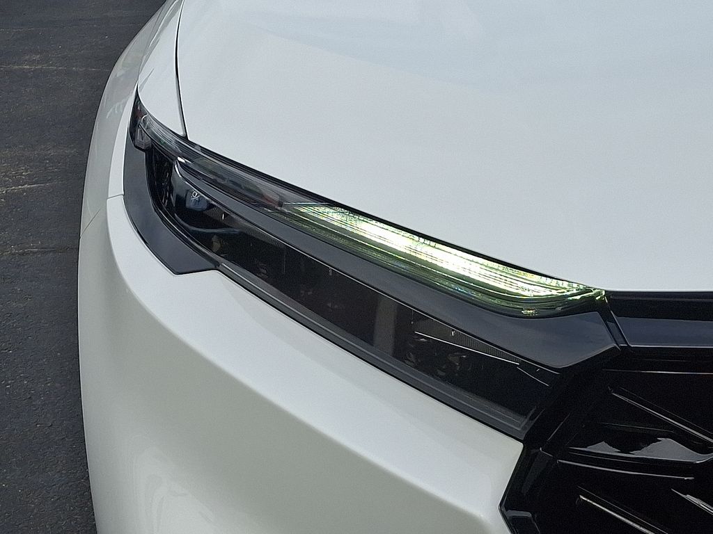 2024 Honda CR-V Hybrid Sport photo 9