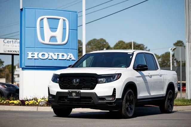 2026 Honda Ridgeline Black Edition's photo