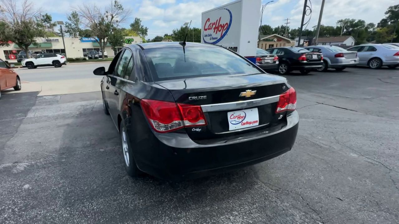 PreOwned 2014 Chevrolet Cruze 1LT Sedan 4D 4D SEDAN Y966922 in