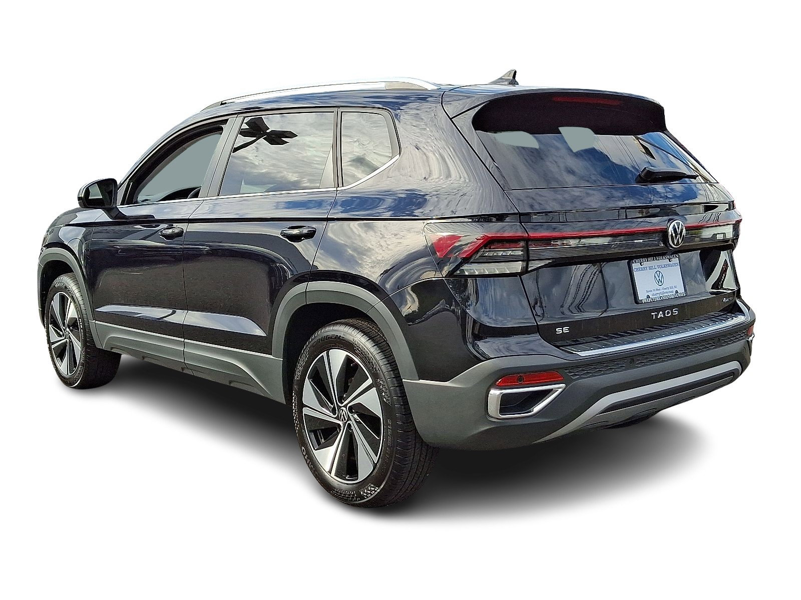 2025 Volkswagen Taos SE photo 4