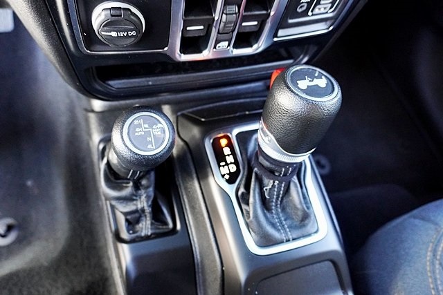 Certified Used 2024 White Jeep Sport S 4xe image 31