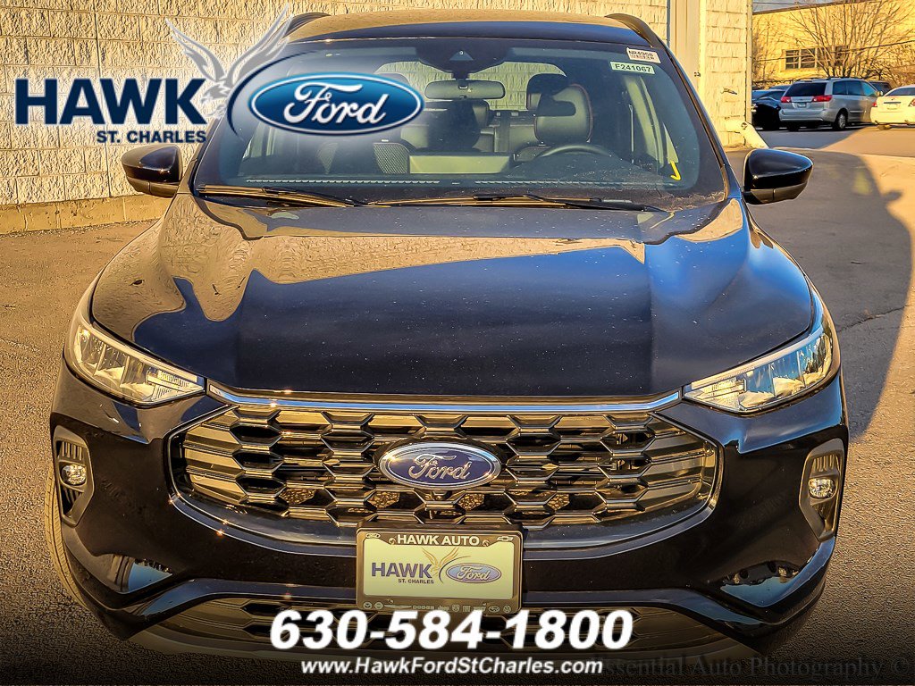 2024 Ford Escape ST-Line Select photo 3