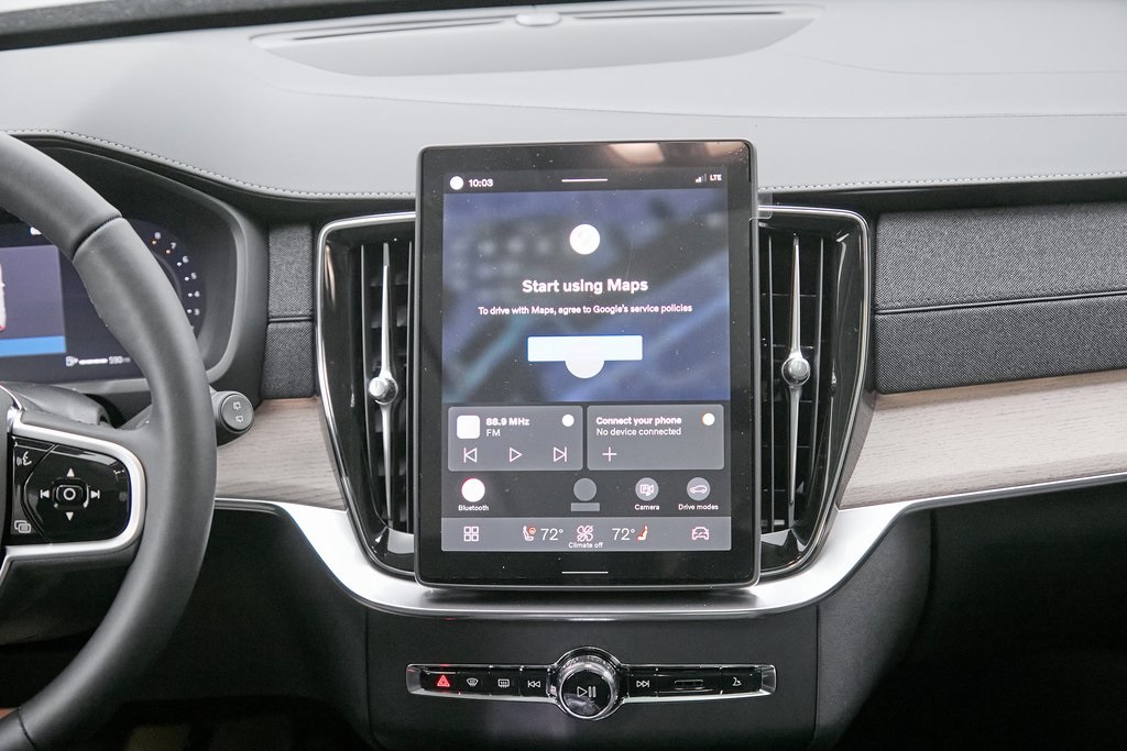 2026 VOLVO XC90 - Image 25