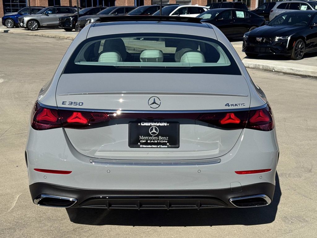 2026 Mercedes Benz E 350 photo 4