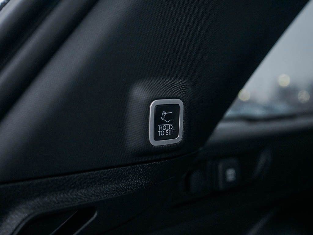 2025 Jeep Grand Cherokee Laredo X photo 8