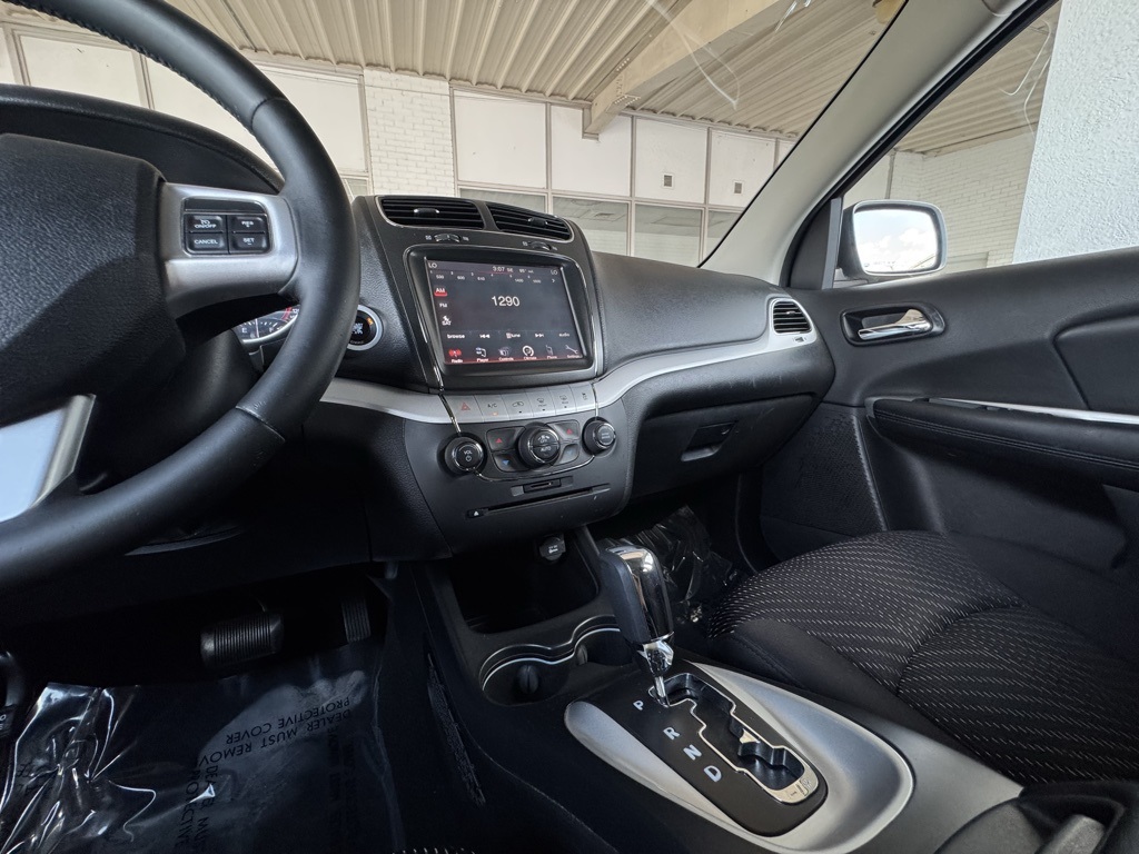 2015 Dodge Journey SXT photo 20