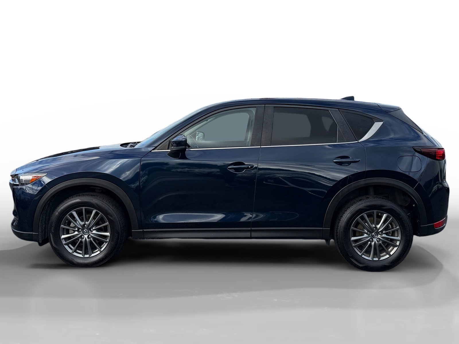 2017 Mazda CX-5 Touring photo 2