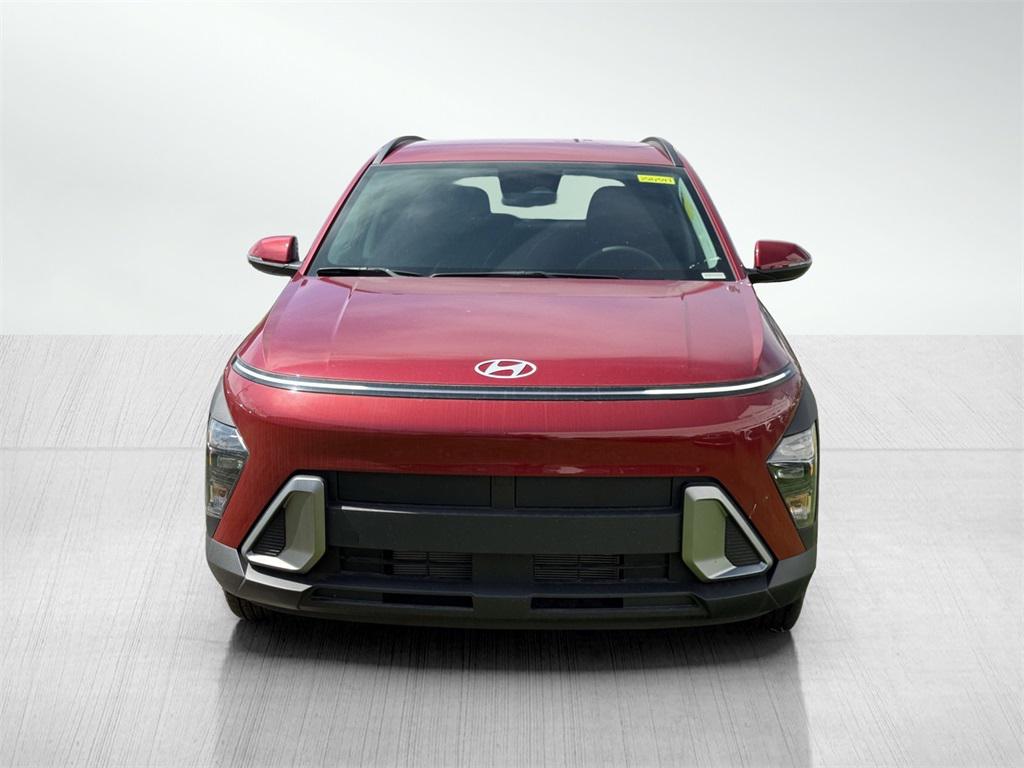 2025 Hyundai Kona SEL photo 9
