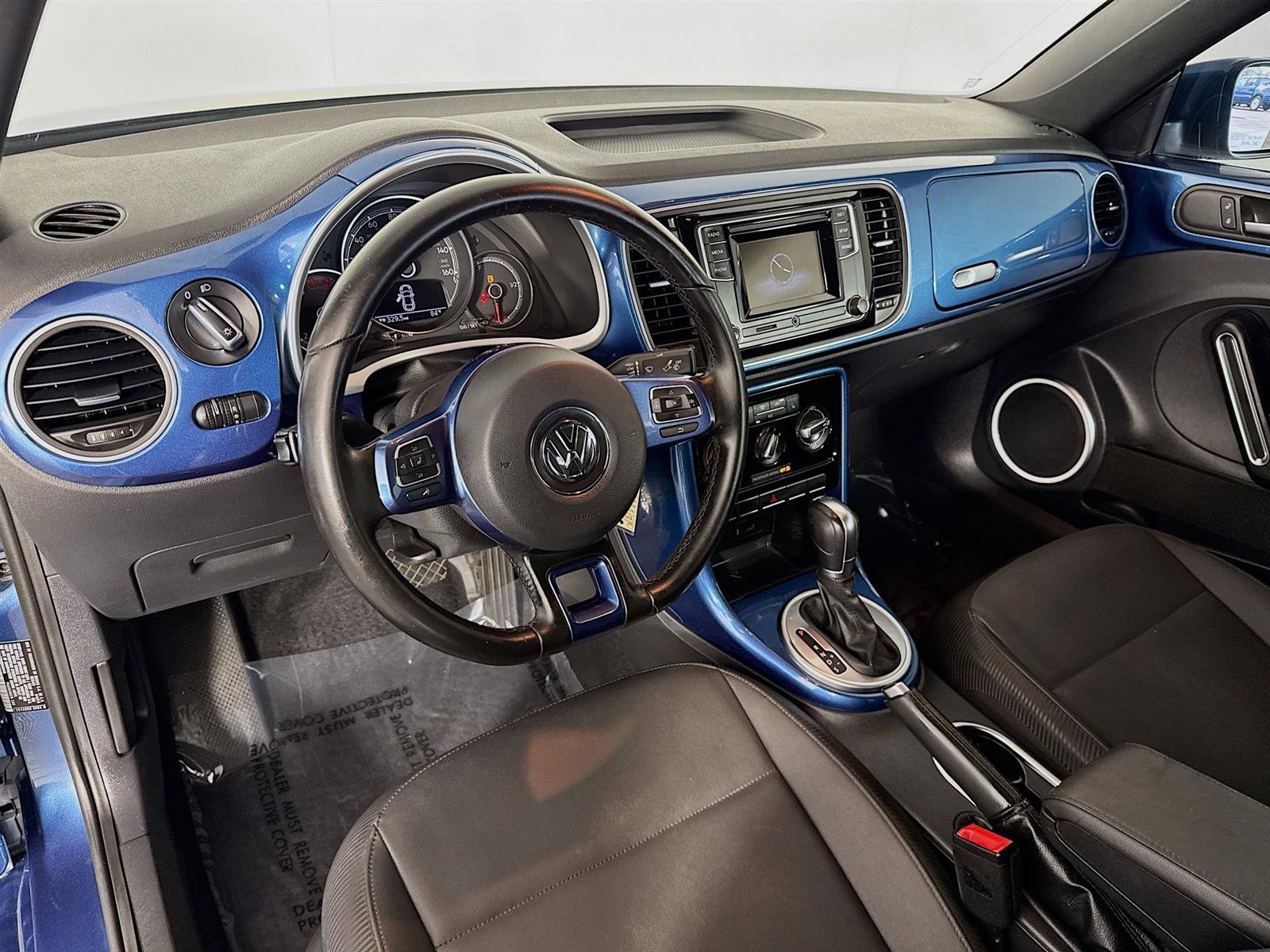 2019 Volkswagen Beetle Convertible S photo 8