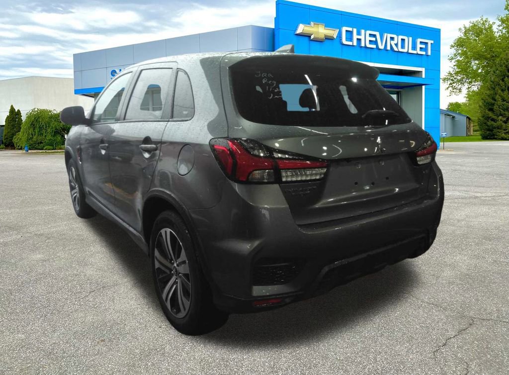 2025 Mitsubishi Outlander Sport ES SE LE photo 2