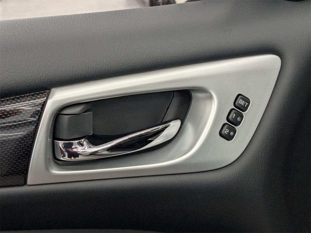 2020 Nissan Pathfinder SL Rock Creek photo 8
