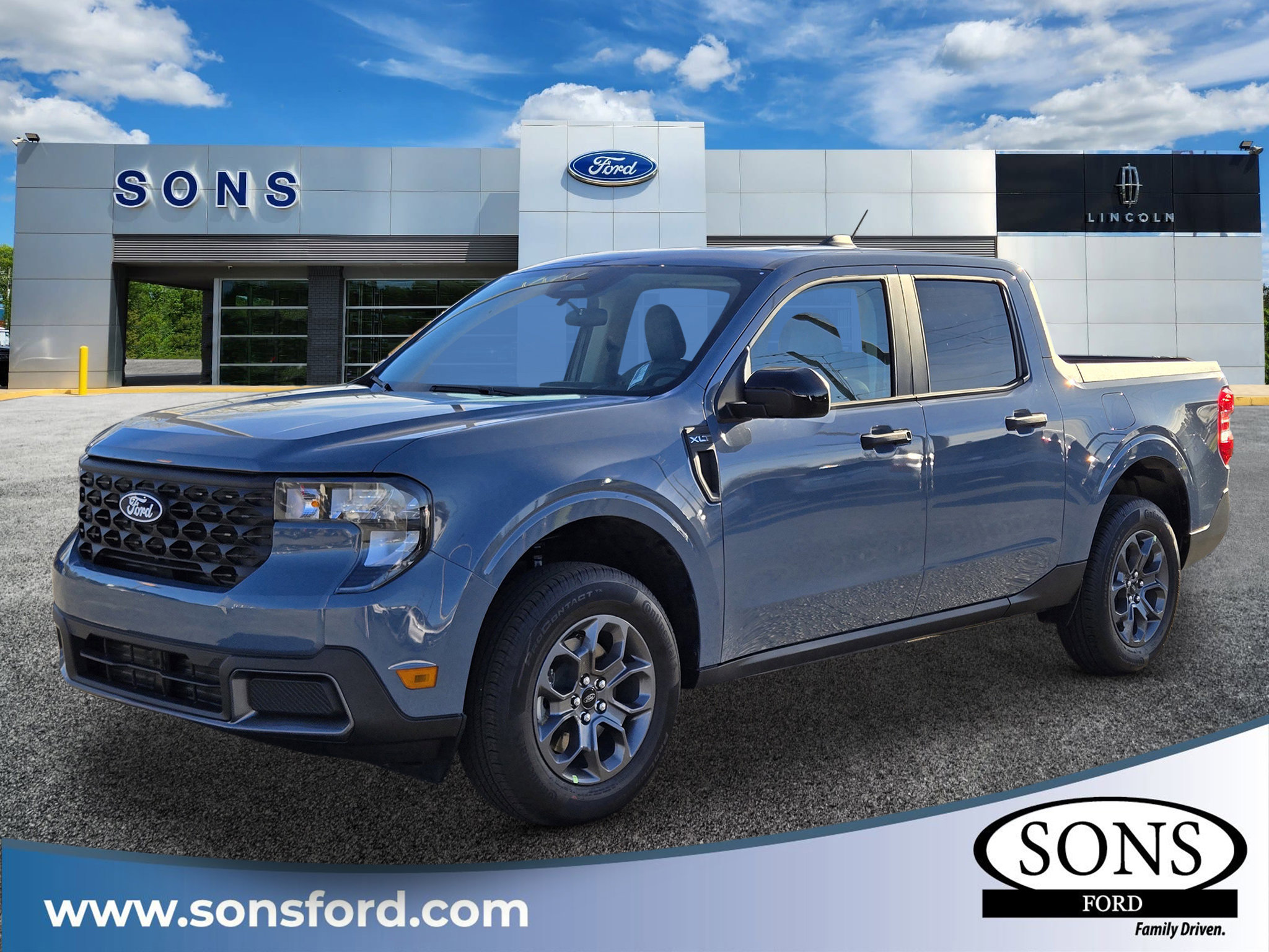 2025 Ford Maverick XLT's photo