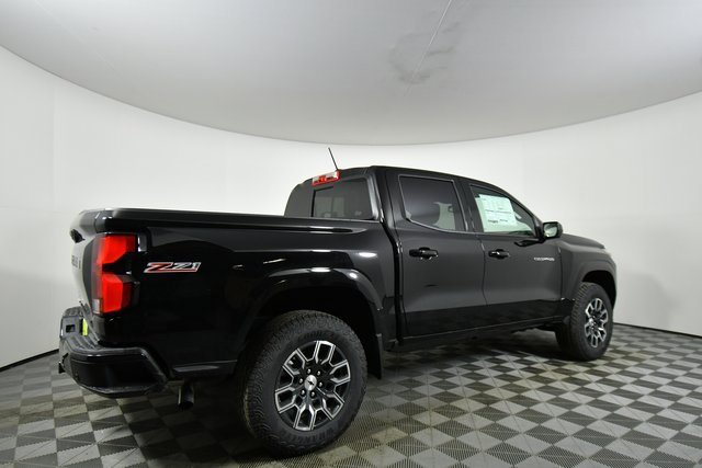 2026 Chevrolet Colorado Z71 photo 9