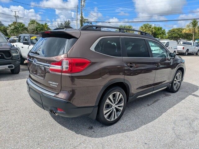 2019 Subaru Ascent Limited photo 6