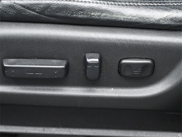 2015 Honda CR-V Touring photo 18