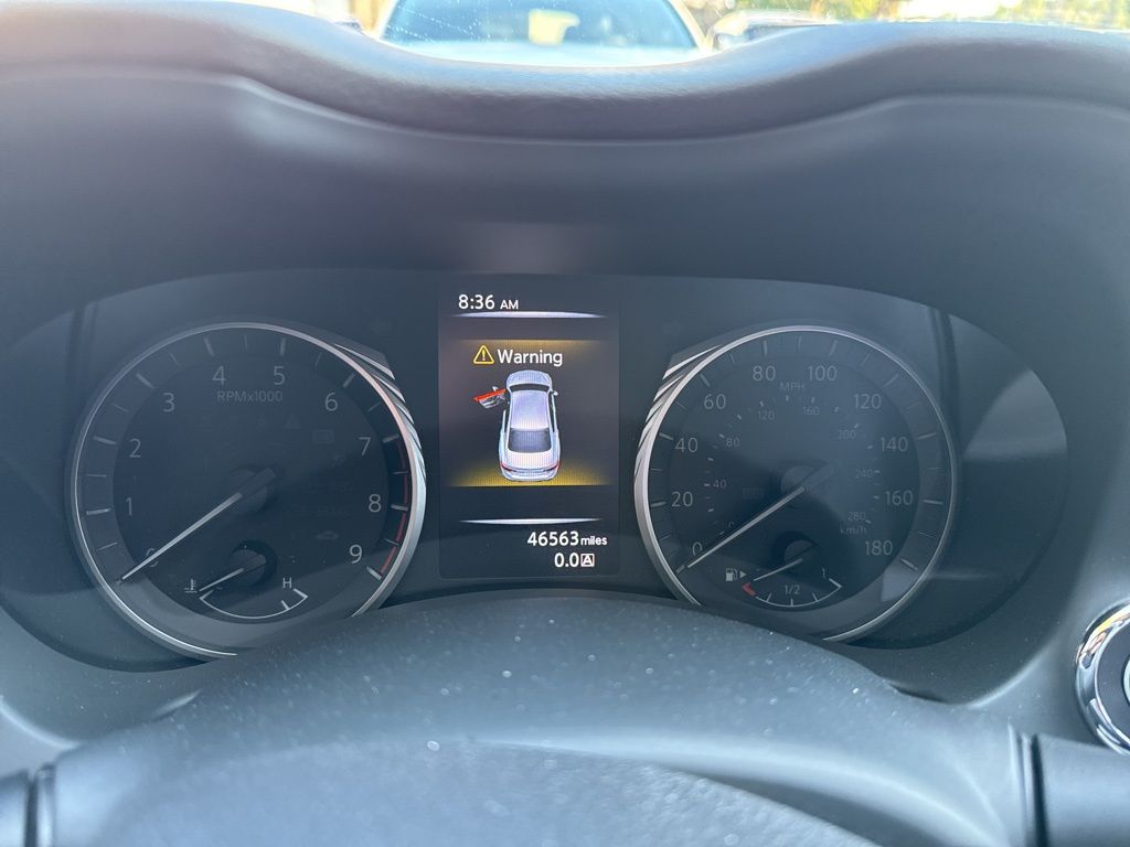 2022 Infiniti Q50 LUXE photo 9