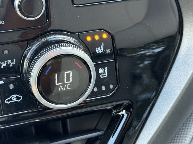 2021 Toyota Highlander Limited photo 19