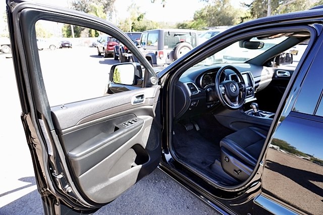 2018 Jeep Grand Cherokee Altitude photo 22