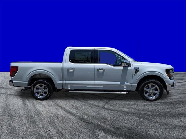 2025 Ford F-150 XLT photo 3