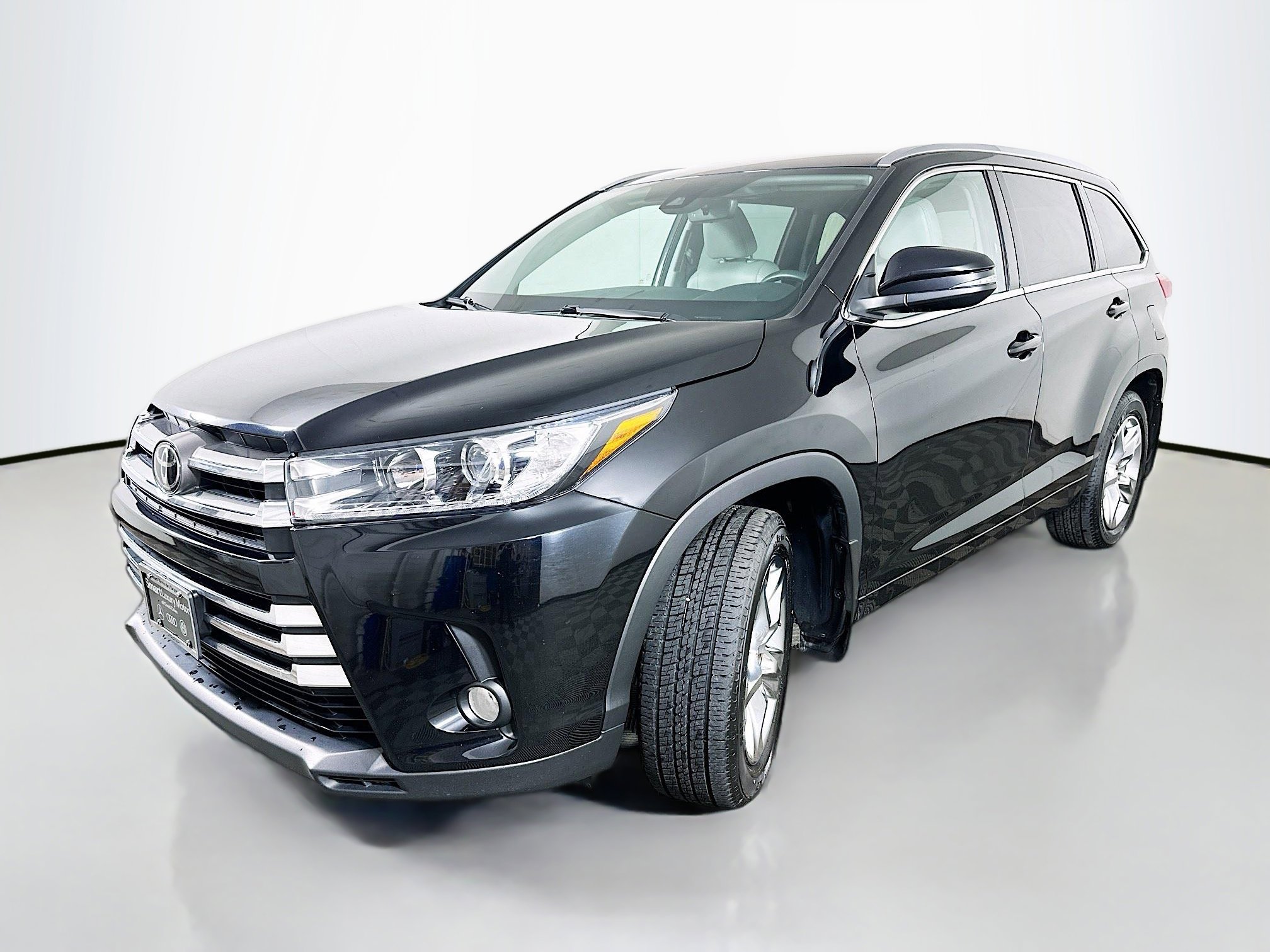 2018 Toyota Highlander Limited photo 3