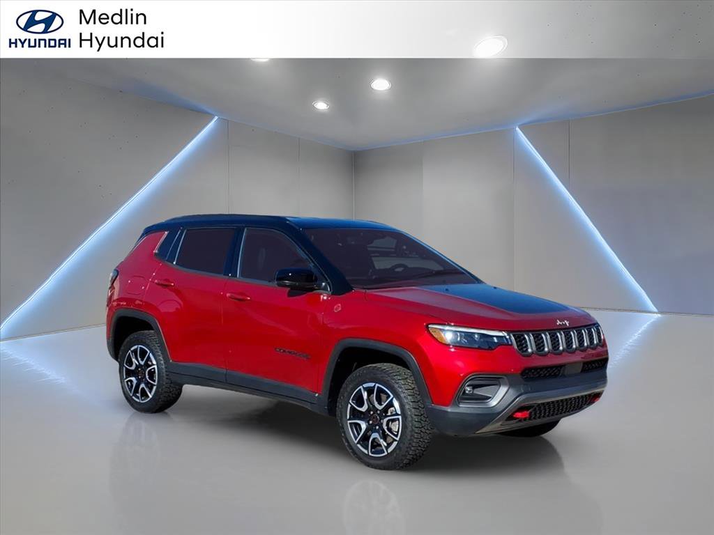 2025 Jeep Compass Trailhawk's photo