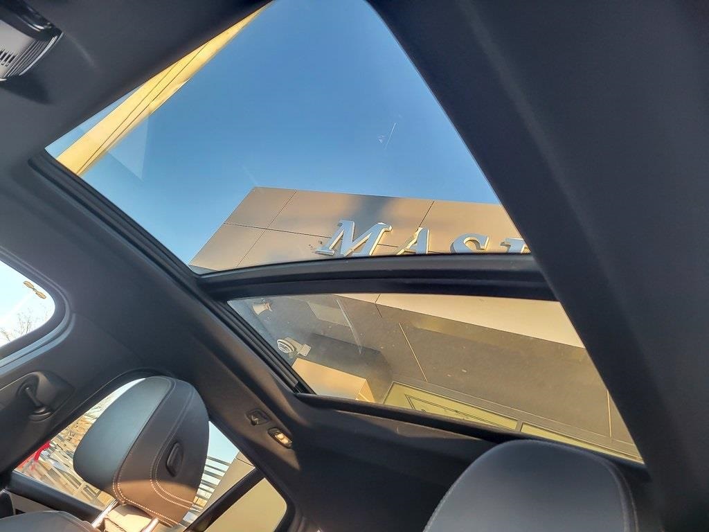 2019 BMW X4 - Image 9