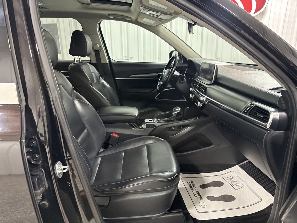 2022 Kia Telluride S photo 26