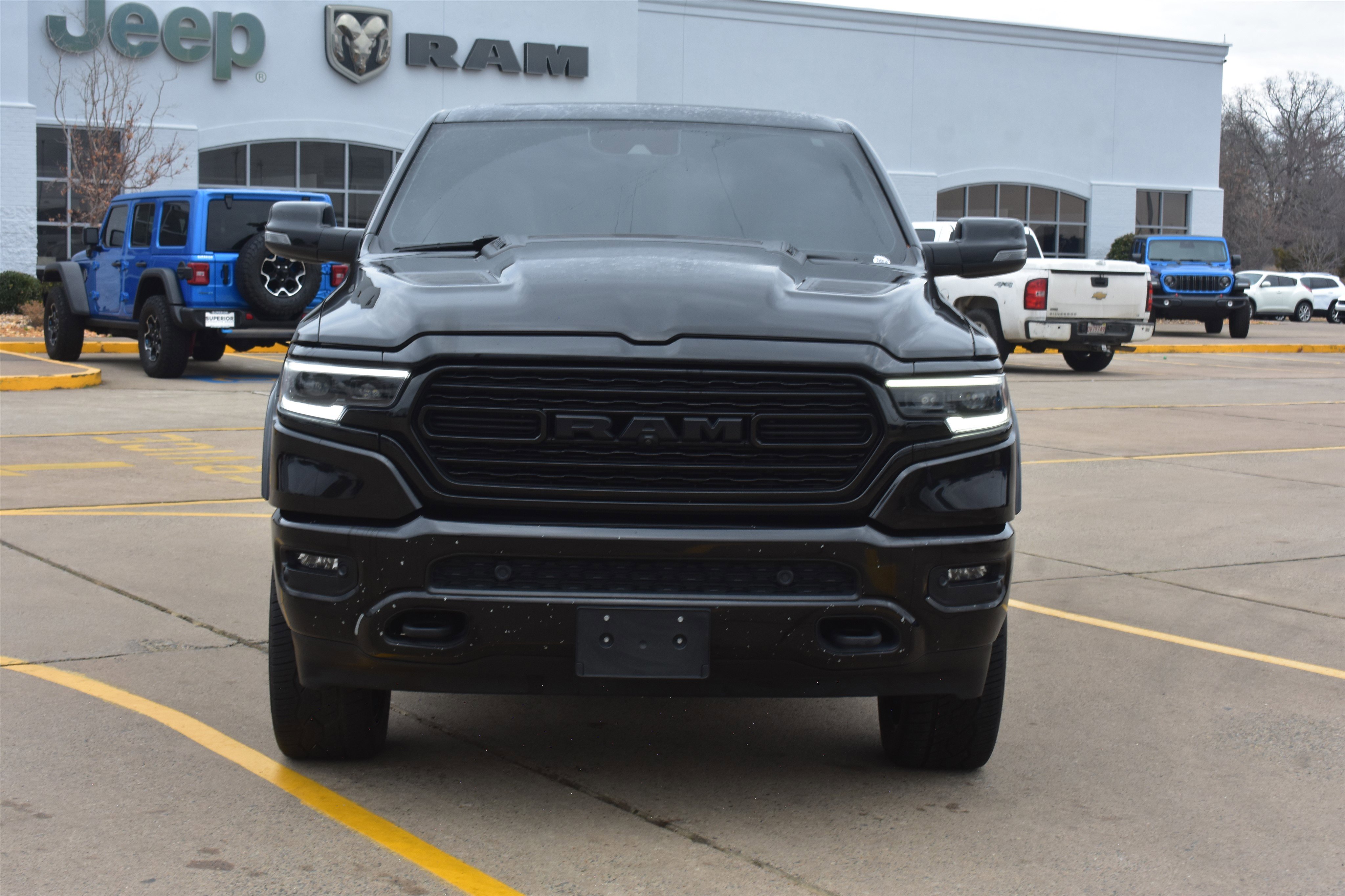 Used 2024 RAM Ram 1500 Pickup Limited with VIN 1C6SRFHT6RN139718 for sale in Little Rock
