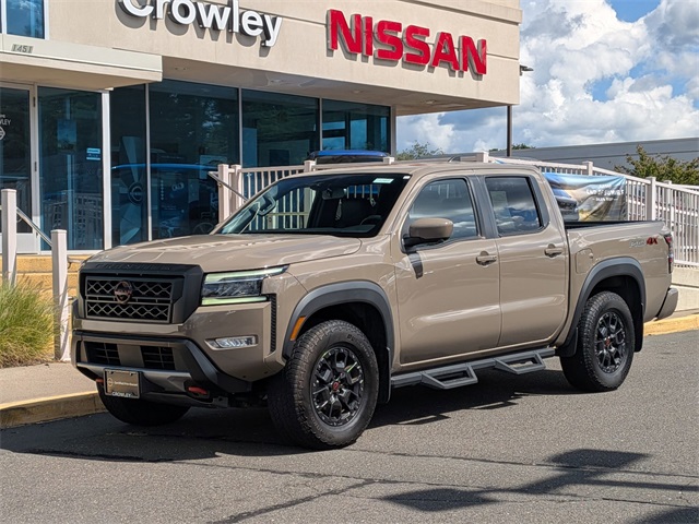 2022 Nissan Frontier PRO-4X photo 6
