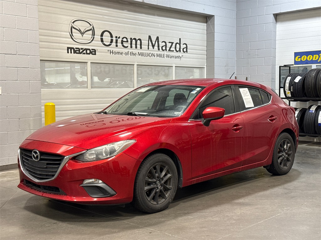 2016 Mazda MAZDA3 i Sport's photo