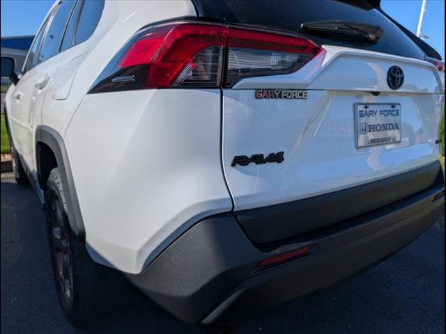2023 Toyota RAV4 Hybrid photo 18