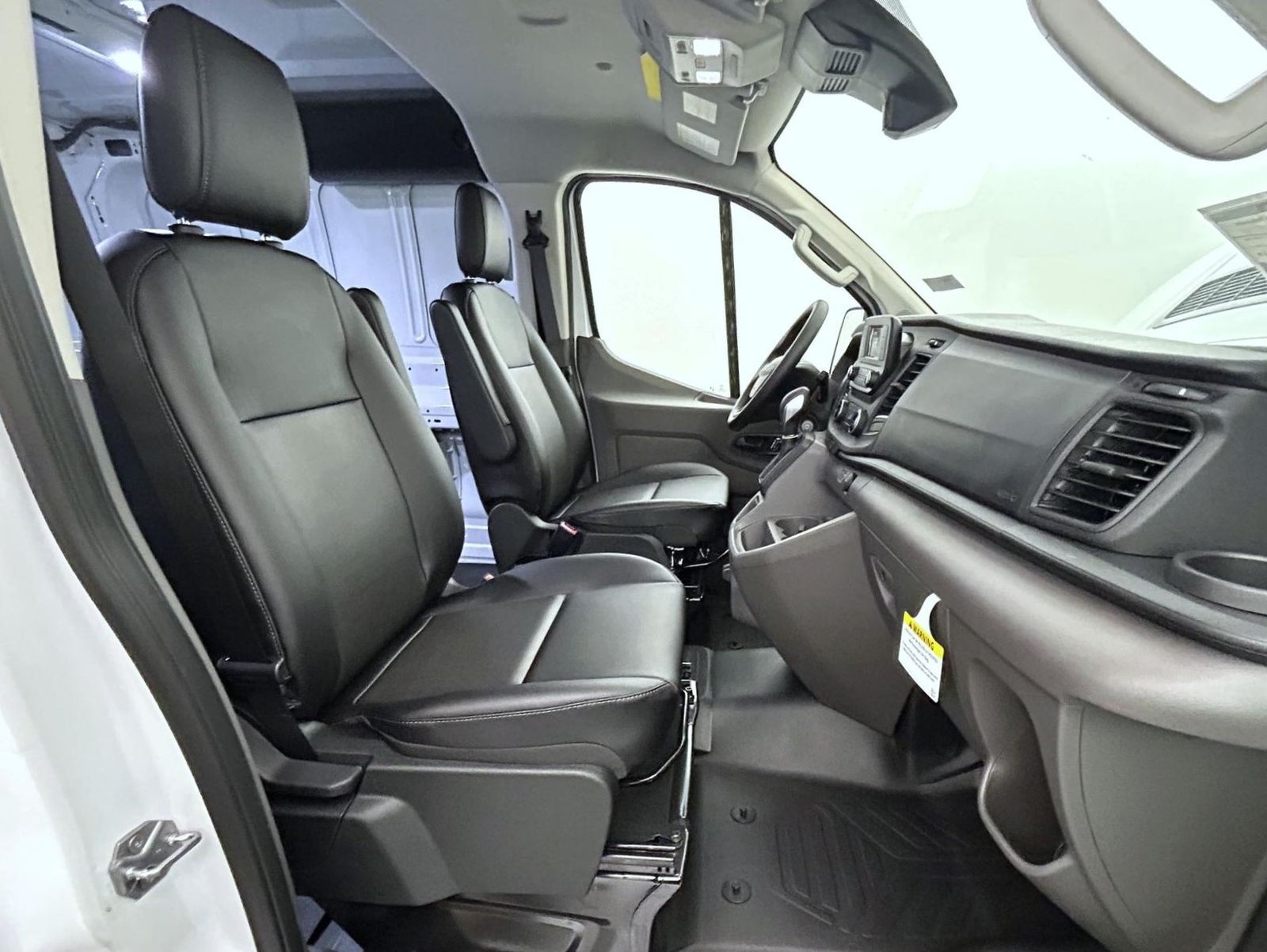 2025 Ford Transit photo 15