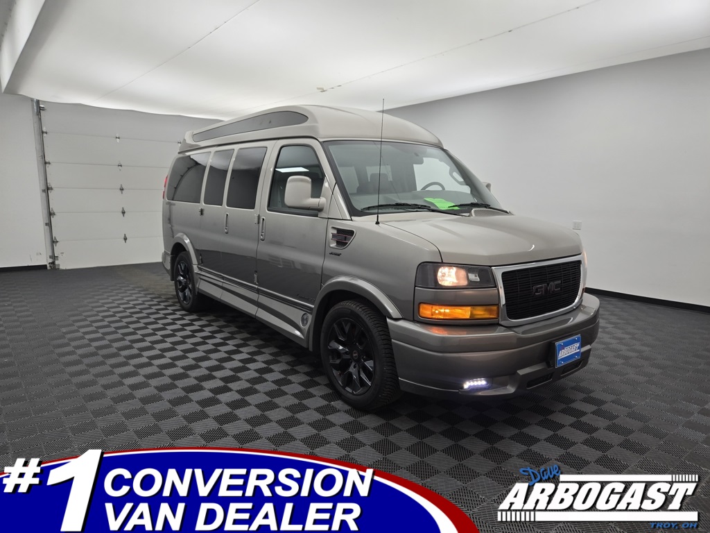 Lowered Gmc Savana No Reserve: 2005 Chevrolet Express G1500 AWD