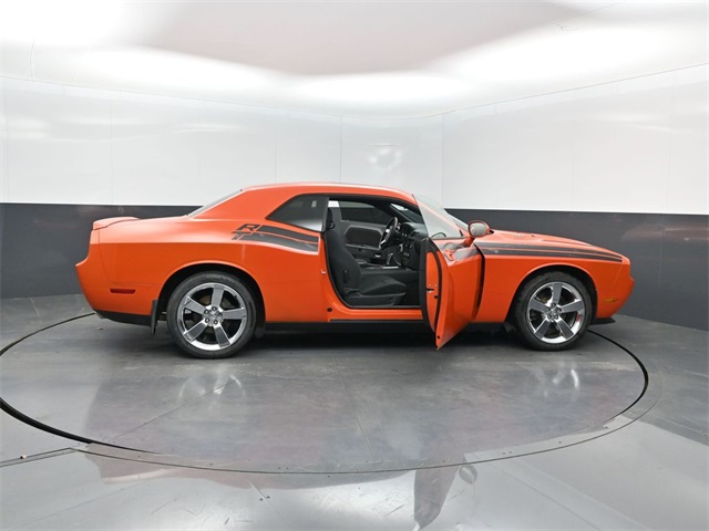 2010 Dodge Challenger R/T photo 25
