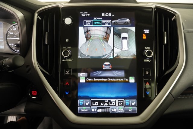 2025 Subaru Ascent Touring photo 15
