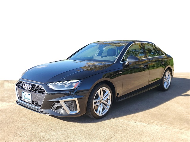 2023 Audi A4 45 S line Premium Plus photo 2