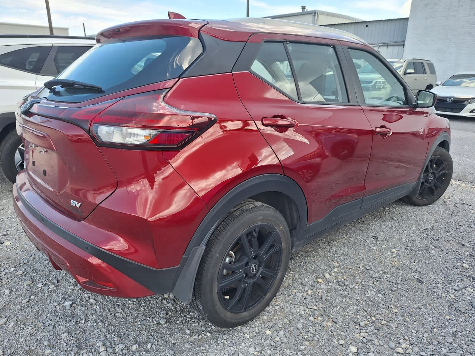 2024 Nissan Kicks SV photo 4