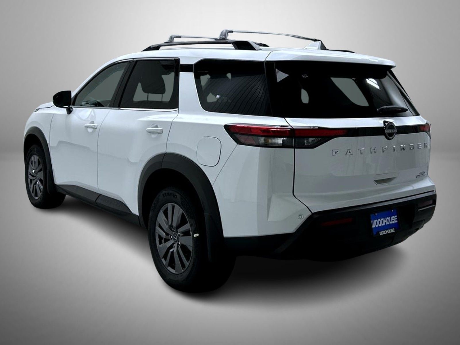 2025 Nissan Pathfinder SV photo 7