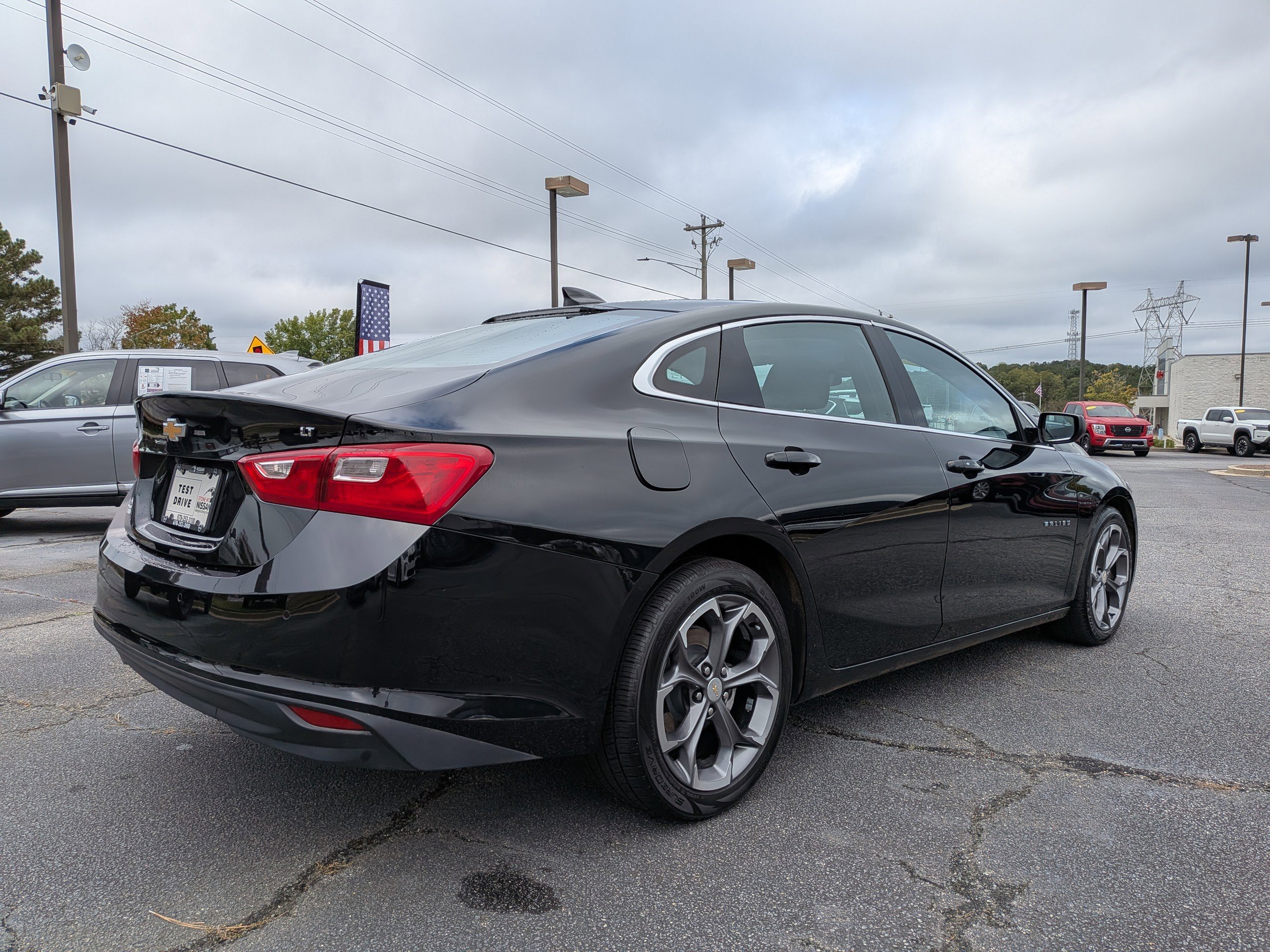 2024 Chevrolet Malibu 1LT photo 3